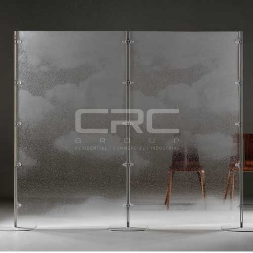 Caimi Brevetti ARIANNA Free standing polycarbonate protective barrier