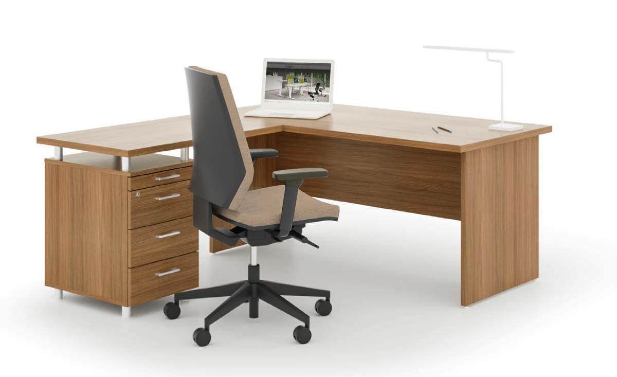 Quadrifoglio Idea Plus operational desk